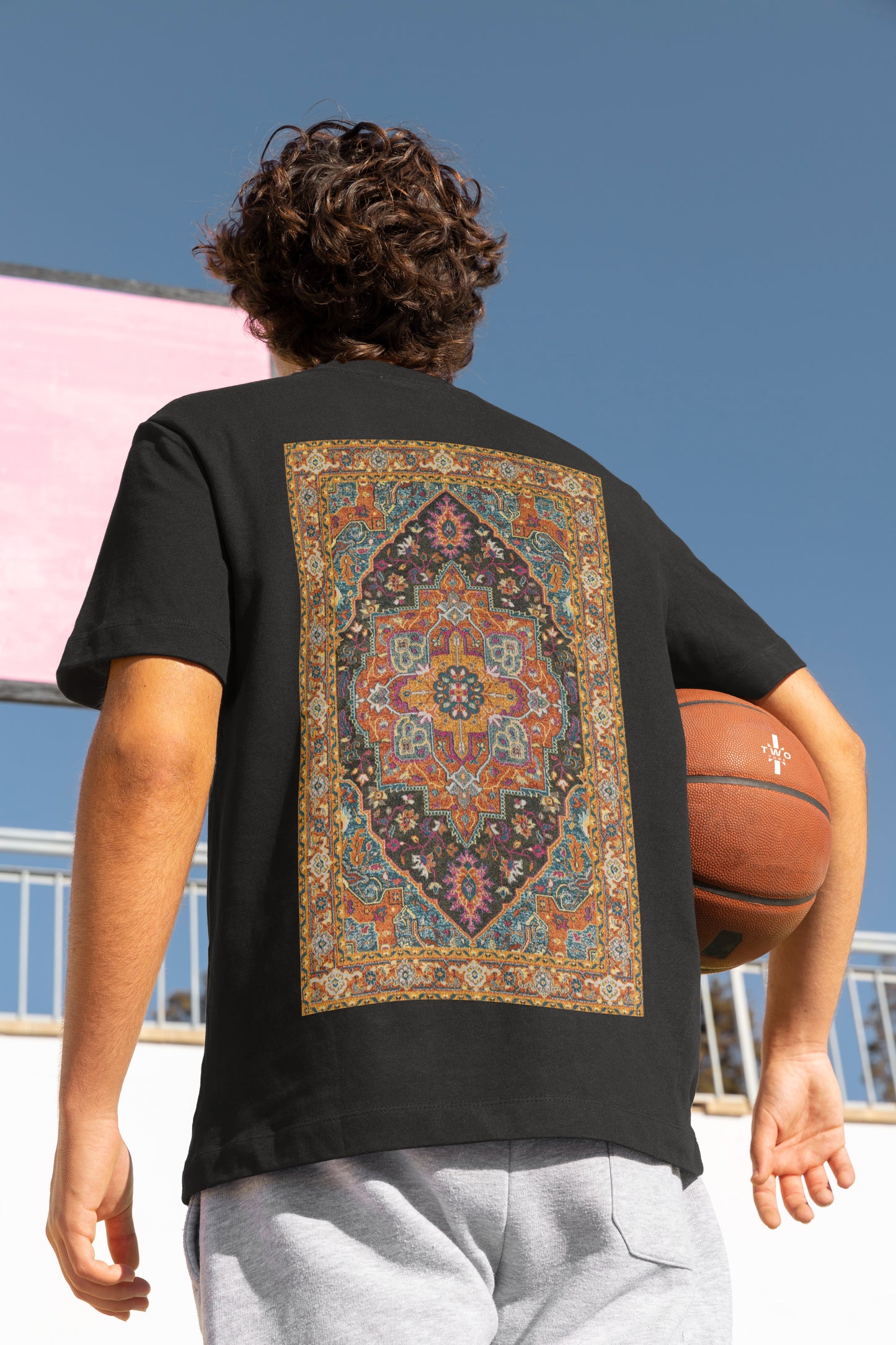 "Tapestry Drip – Arbian Oversized"